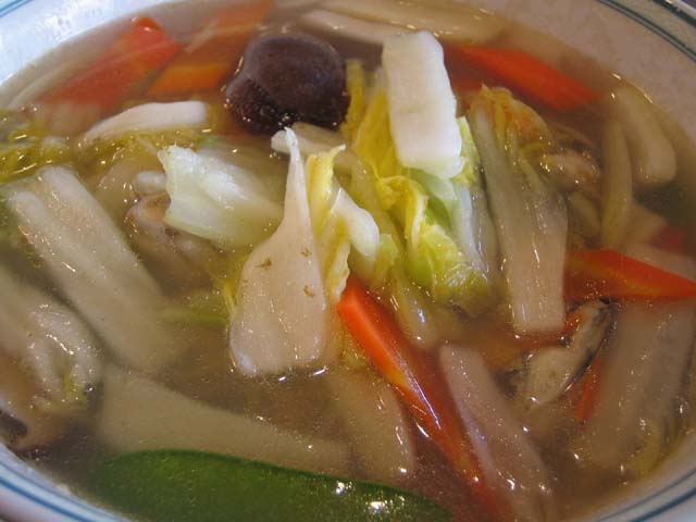 カキ入り湯麺