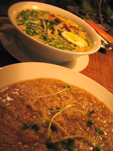 海の幸のリゾットとエスニックラーメン