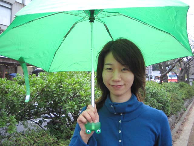 かえる傘とぴのこ