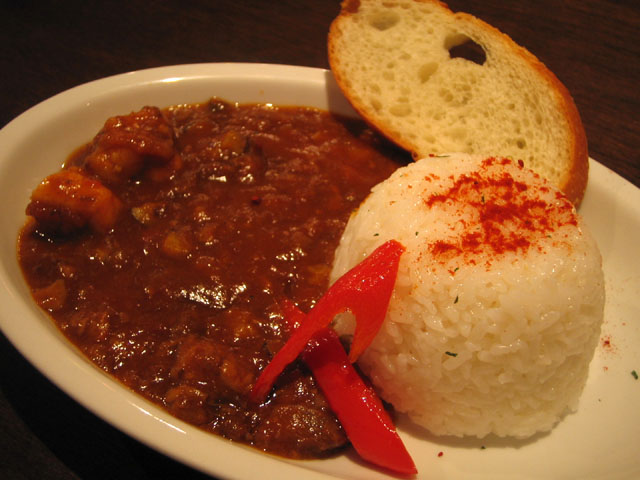 牛すじごろごろカレー