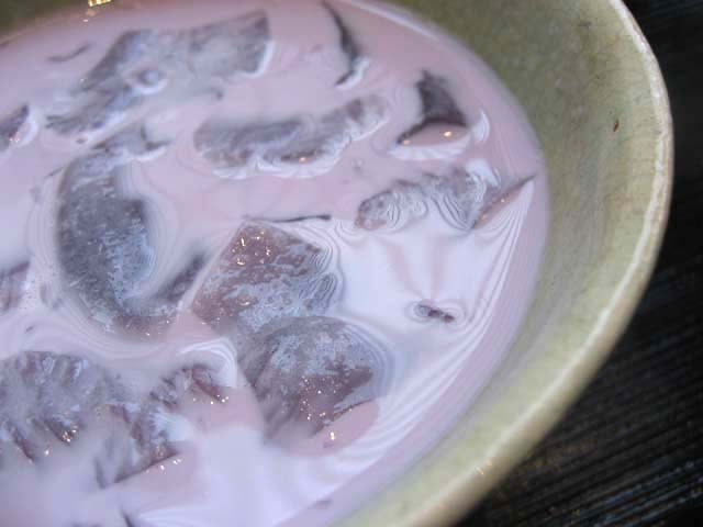 紫芋の冷汁粉
