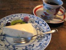 コーヒーとケーキ