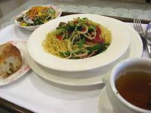 昼食