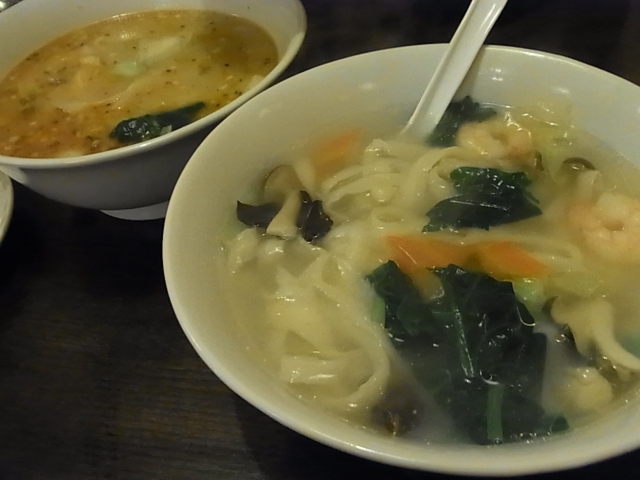 刀削麺